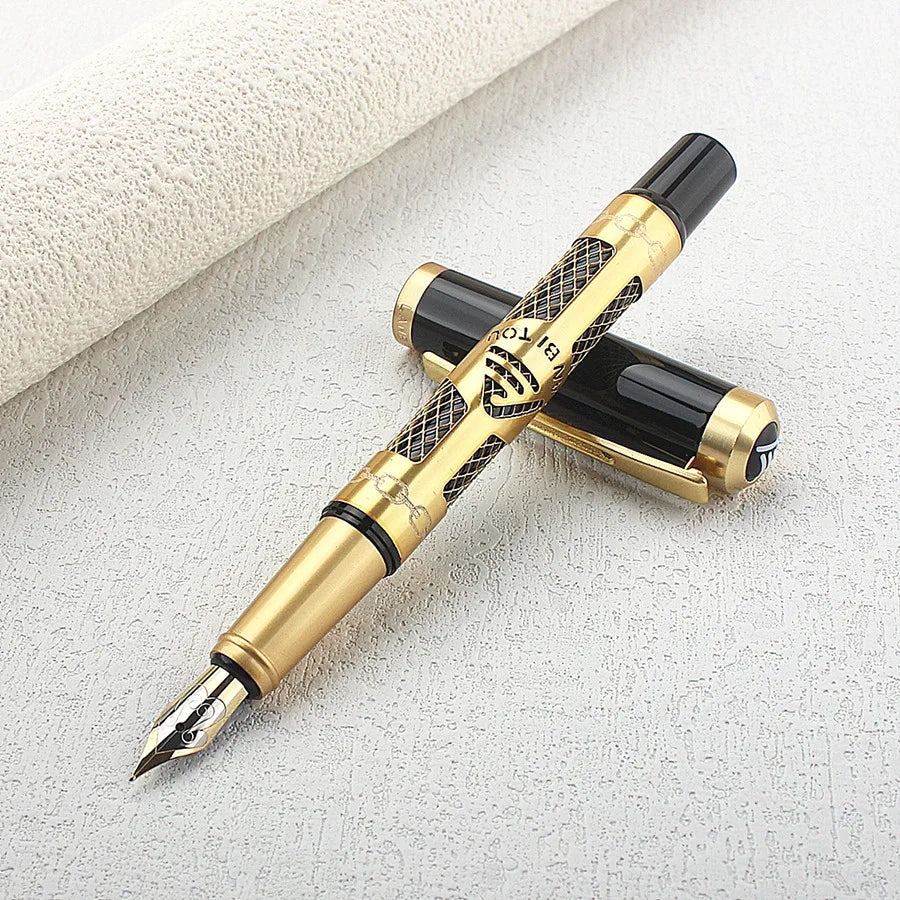 B. Pluma estilográfica