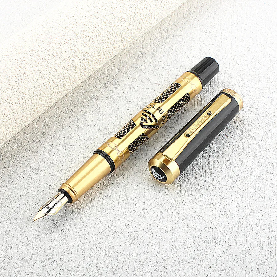 B. Pluma estilográfica